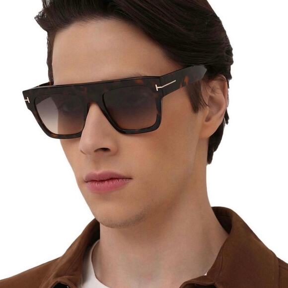 New,  TOM FORD Renee Sunglasses TF847 52B Authentic - Picture 13 of 15